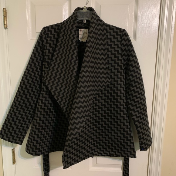 Tulle Jackets & Blazers - Women’s Jacket size Small by TULLE